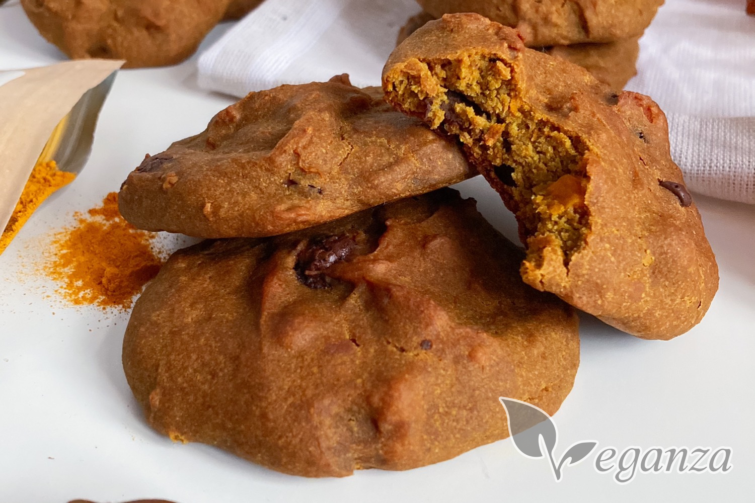 curcuma-pumkin-cookies-with-chocolate-chips